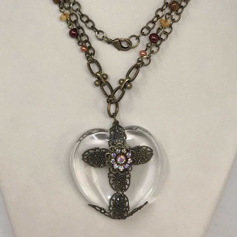 Vintage Filigree Cross Heart Necklace Pendant Clear Acrylic Beaded Chain - Picture 4 of 5